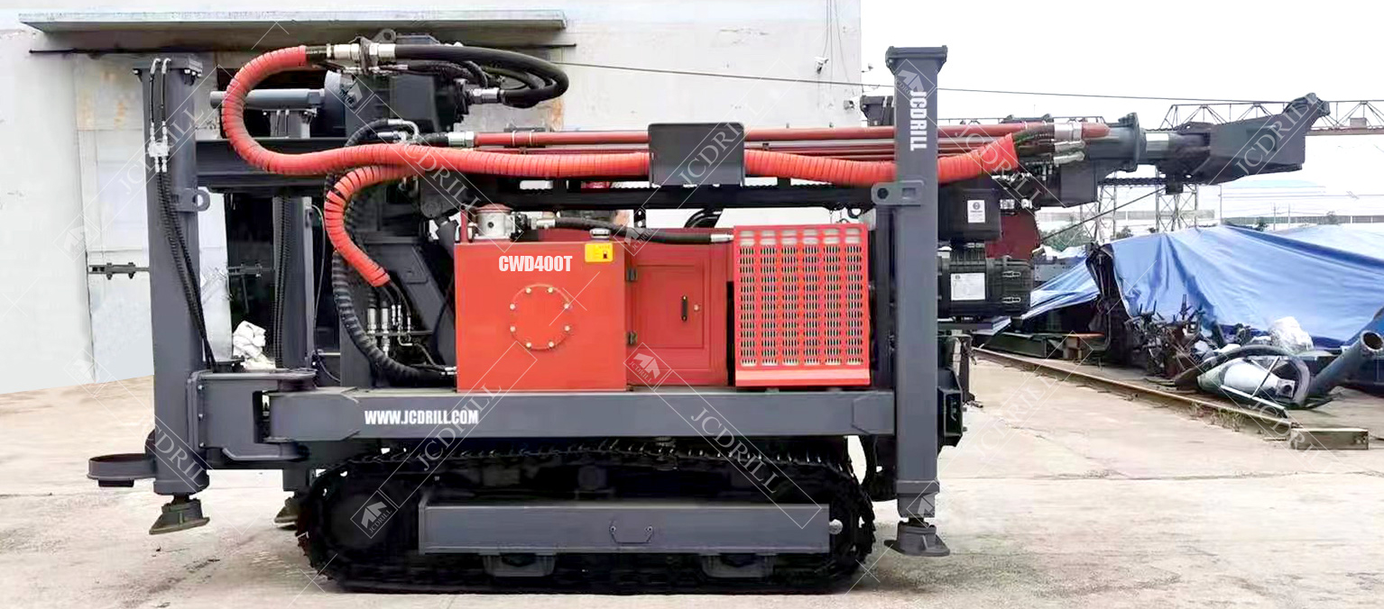 crawler water well drilling rig.jpg crawler water well drilling rig.jpg