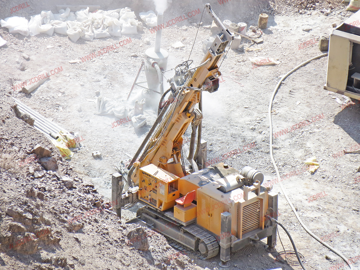 دليل أجهزة حفر الاستكشاف المعدني