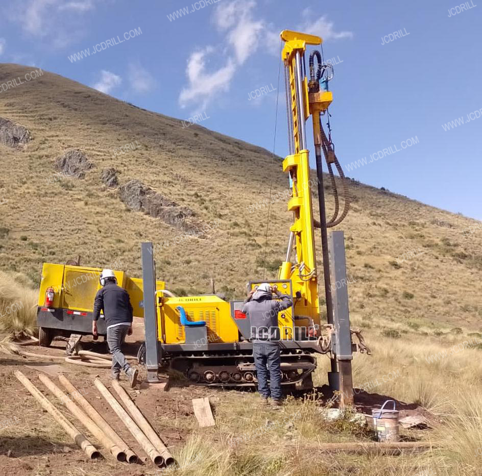JCDRILL Crawler-mounted Water Well Drilling Rig: A Technical Overview JCDRILL Crawler-mounted Water Well Drilling Rig: A Technical Overview