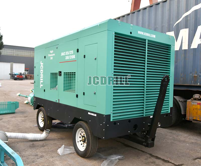 ضاغط هواء لولبي محمول بمحرك ديزل للصناعات الكبيرة للحفر والتعدين الثقيل من JCDRILL